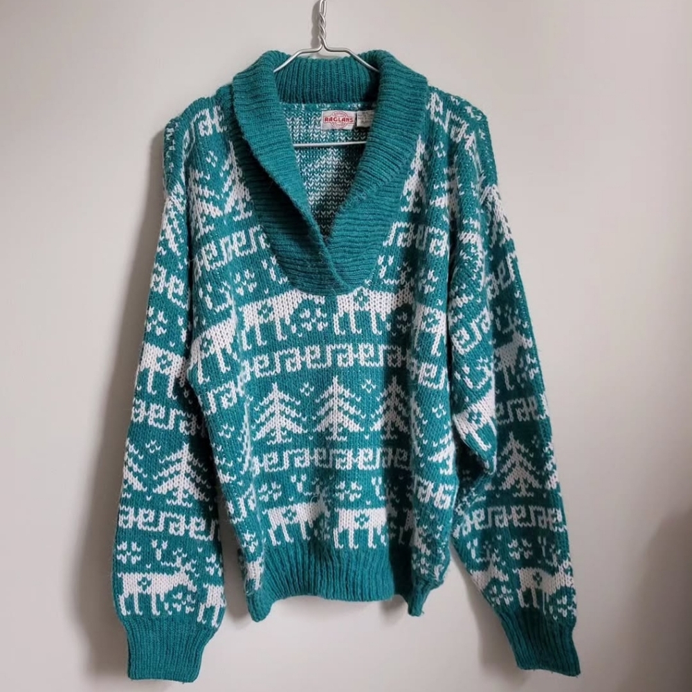 Cozy Holiday Knit